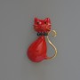 Broche-pendentif «Chaton», émail rouge et strass, métal doré 25×39 mm