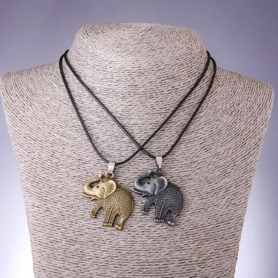 Pendentifs assortis « Amitié des Éléphants », longueur 45–48 cm