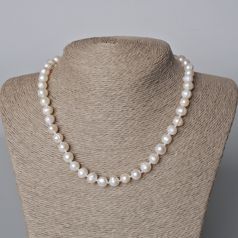 Collier de perles d'eau douce à relief, diamètre 8,5 × 8 mm ±, longueur 42–44 cm ±