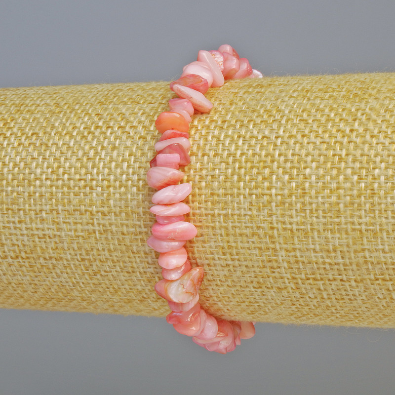 Bracelet nacre teintée rose, éclats (diamètre 7 × 2,5 mm) ± (élastique), longueur 18 cm+