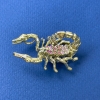 Destockage — Broche-pendentif Scorpion avec strass roses, métal doré, 27x42 mm+