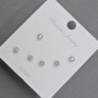 Boucles d'oreilles à clous 3, 2 mm ± métal argenté, strass blancs