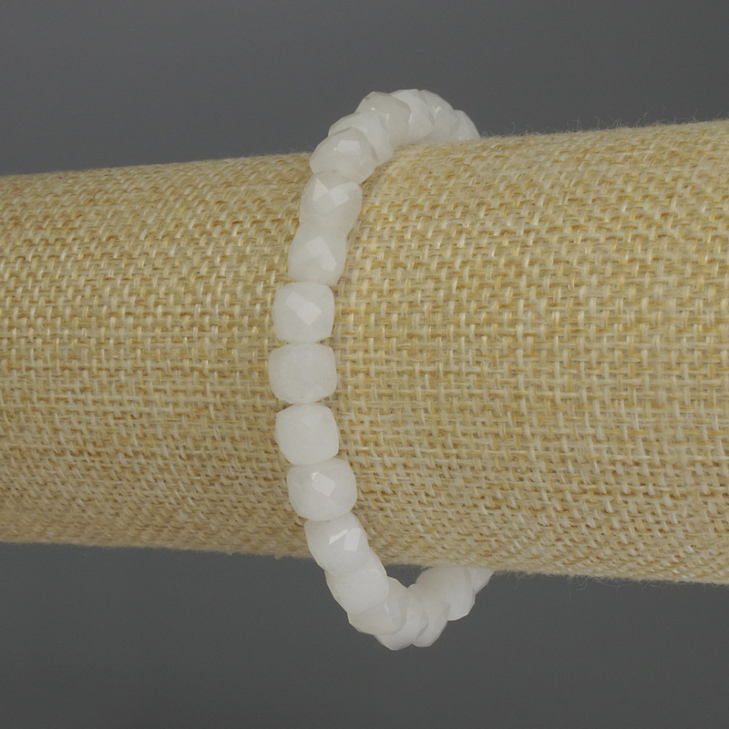 Bracelet en quartz blanc facetté, cubes de 6 mm, longueur 18 cm, élastique