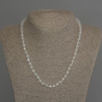 Collier en topaze et cristal de roche, perles facettées de 6 mm de diamètre, longueur environ 45 cm, avec fermoir