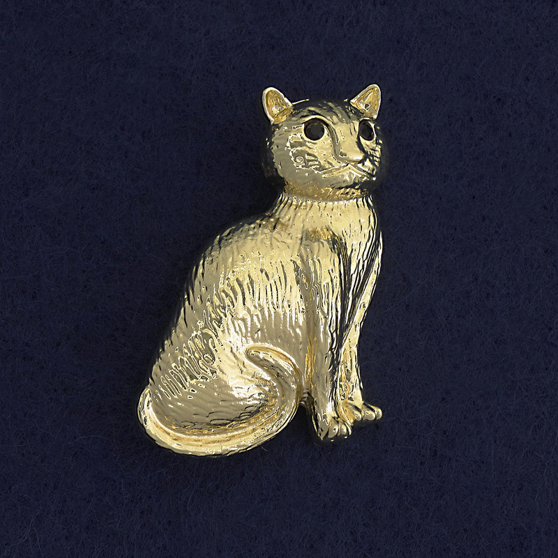 Broche-pendante «Chat» avec strass noirs, métal doré, 45×25 mm+