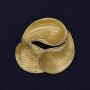 Broche Accent couleur dorée nacrée et métal doré 44 mm+