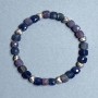 Bracelet en saphir faceté en forme de cube, diamètre 6 mm ±, avec inserts argentés, longueur 18 cm ± (extensible)
