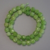 Perles en pierre naturelle chrysoprase et olivine, facettées en cubes, d'environ 8,5 x 8,5 mm, longueur 37 cm ±