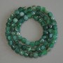 Perles d'agate facettées en cube 5x5 mm ± sur fil, longueur 37 cm+