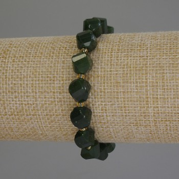 Bracelet chrysoprase facetté en losanges, diamètre 10x8 mm +-, perles rocailles 3 mm +-, longueur 18 cm (élastique)