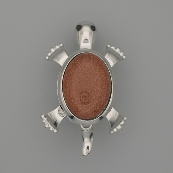 Broche-pendante Tortue en aventurine Sable doré 52×35 mm ± détails mobiles, métal argenté
