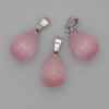 Pendentif goutte œil de chat rose 19×13 mm ±, longueur 29 mm ±