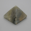 Pyramide souvenir pierre naturelle labradorite, longueur 30×30 mm, largeur 25 mm ±