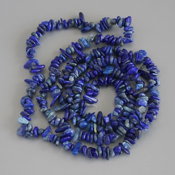 Perles d'azurite éclats, diamètre 5–10×2–4 mm ±, longueur 80 cm ± sur fil