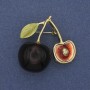 Broche «Cerises» émaillage coloré métal doré 37×37 mm+