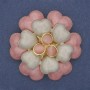 Broche fleur rose et beige, émail et perles œil-de-chat, métal doré 61 mm+
