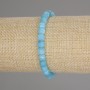 Bracelet en aigue-marine facettée cube, diamètre 5×5 mm ±, longueur 18 cm ± élastique