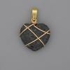 Pendentif Cœur tissé de lave 21×21 mm ±, diamètre 30 mm ±