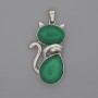 Pendentif Chat en chrysoprase 42×25 mm ±, longueur 50 mm+