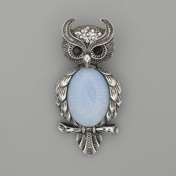 Broche-pendantif Hibou avec pierre de lune, 60 × 29 mm ±, strass noirs, métal argenté