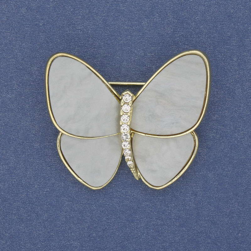 Broche papillon couleur gris clair nacrée métal doré 26×29 mm+
