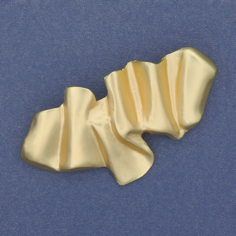 Broche Accent doré mat, métal doré, 60×35 mm+