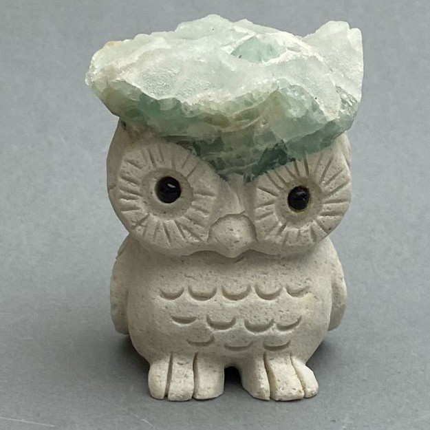 Statue-souvenir Hibou avec druzy 64×45×4×5 mm+
