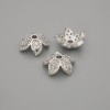 Prix par pièce. Capuchon pour perle, couleur argentée, diamètre 9x1 mm ± ouverture, diamètre 2 mm+