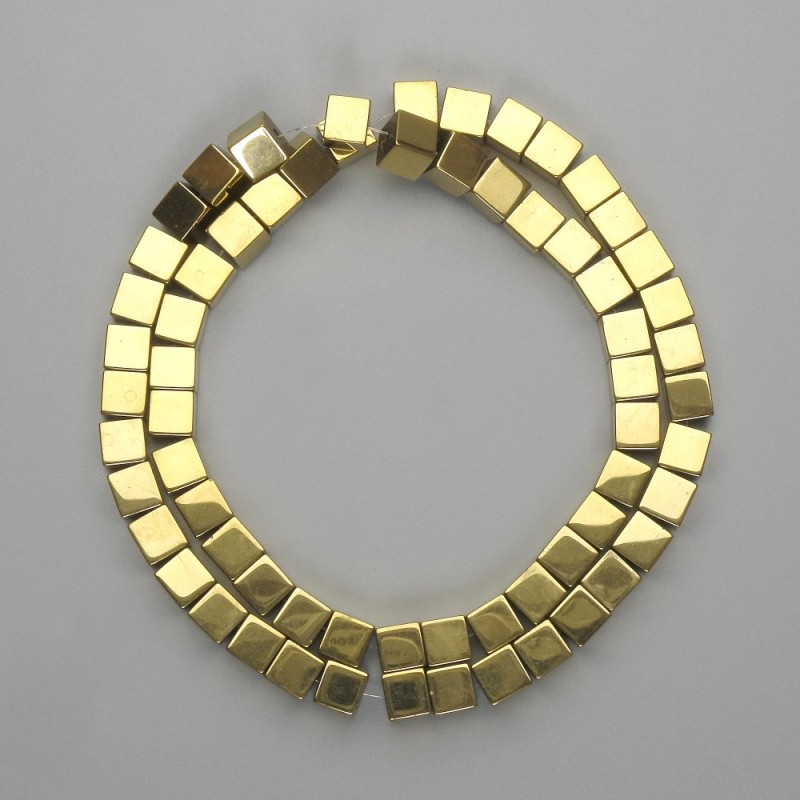 Perles d'hématite cube doré 6x6 mm, longueur 40 cm+