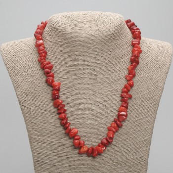 Collier de fragments de corail, diamètre 7-12×4,5 mm, longueur 50 cm +/- avec fermoir