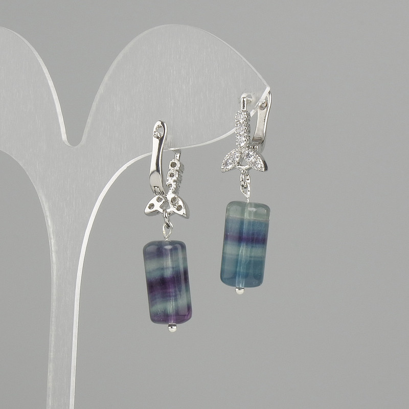 Boucles d'oreilles fluorite cylindre, diamètre 16 × 8 mm ±, longueur 34 mm ±