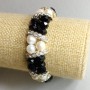 Bracelet en perles d'eau douce et cristal tchèque, longueur 18 cm +/- élastique