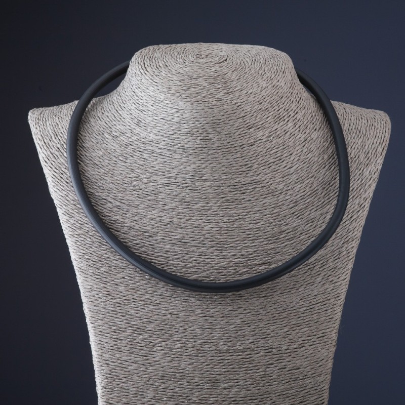 Cordon en caoutchouc gris, diamètre 6 mm + -, longueur 50 cm +