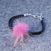 Bracelet violet en fourrure naturelle