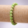 Bracelet en variscite artificielle couleur vert salade — boules lisses de 8 mm, longueur 18 cm sur élastique