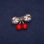 Broche Cerises avec cristaux, métal gris 19×28 mm