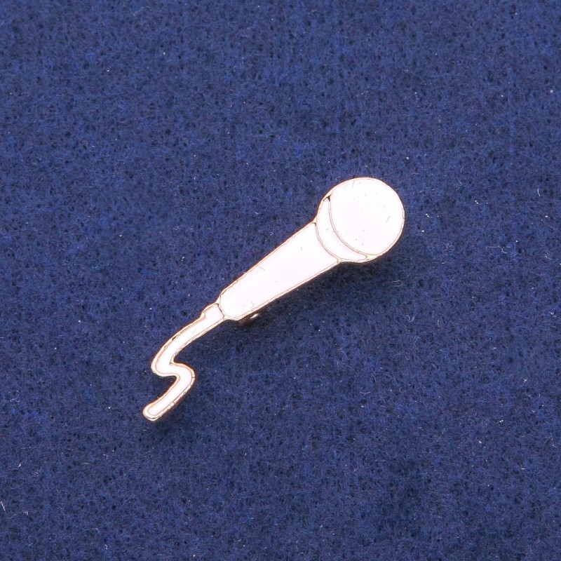 Broche Microphone émail blanc, métal doré 10×41 mm