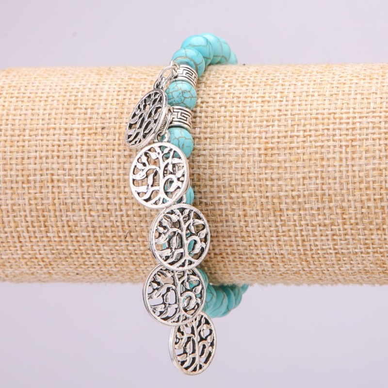 Bracelet en turquoise sur élastique, diamètre d'environ 8 mm, longueur 18 cm, avec insertions et pendentifs