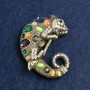 Broche Caméléon en métal doré, œil-de-chat et strass 52×46 mm +