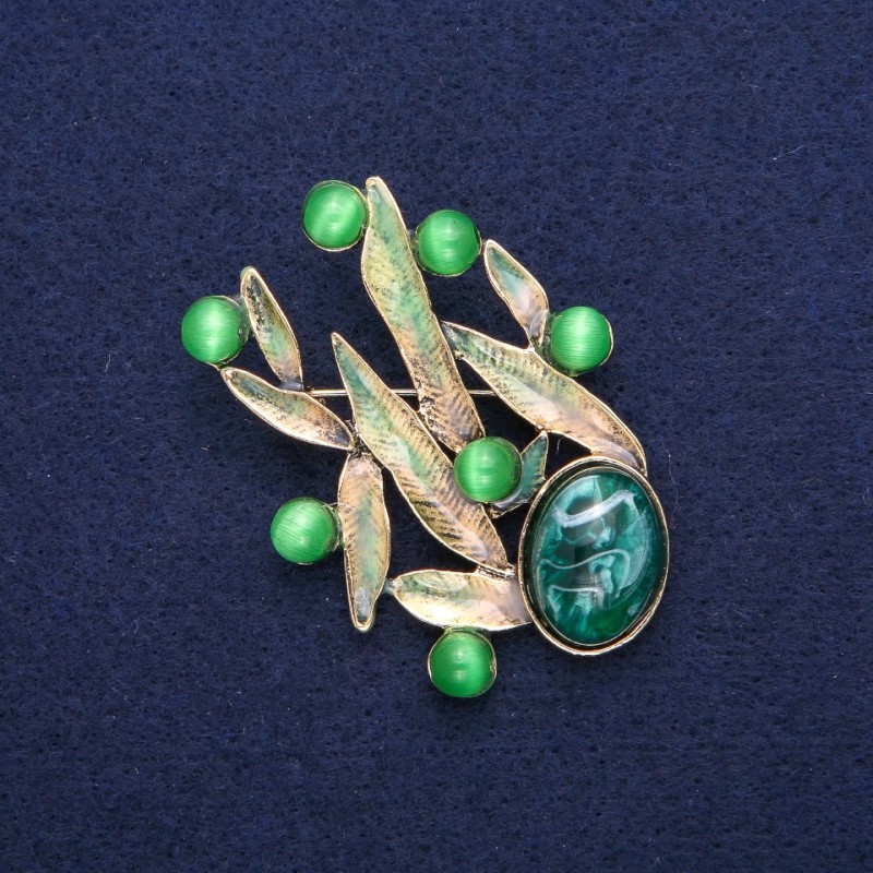 Broche Feuilles avec Œil de chat, émail vert, métal doré 38×53 mm