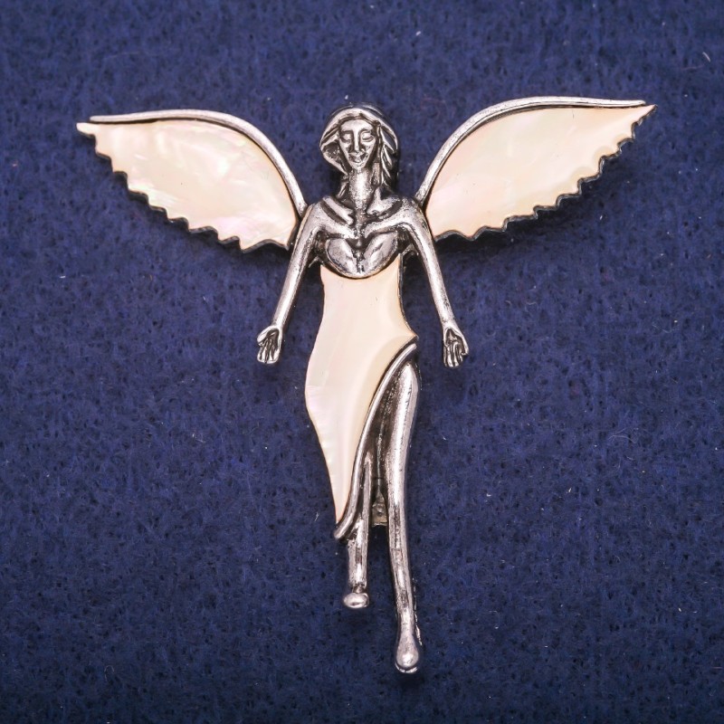 Broche Ange avec incrustation en nacre, métal argenté 59×60 mm