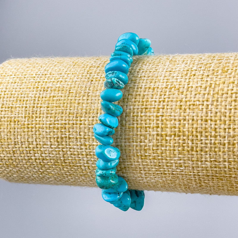 Bracelet éclats de turquoise, diamètre 8×4 mm, longueur 18 cm (élastique)