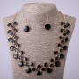 Ensemble collier et boucles d'oreilles avec émail noir