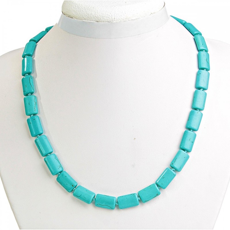 Collier en turquoise veinée rectangulaire 10×15 mm, longueur 48 cm